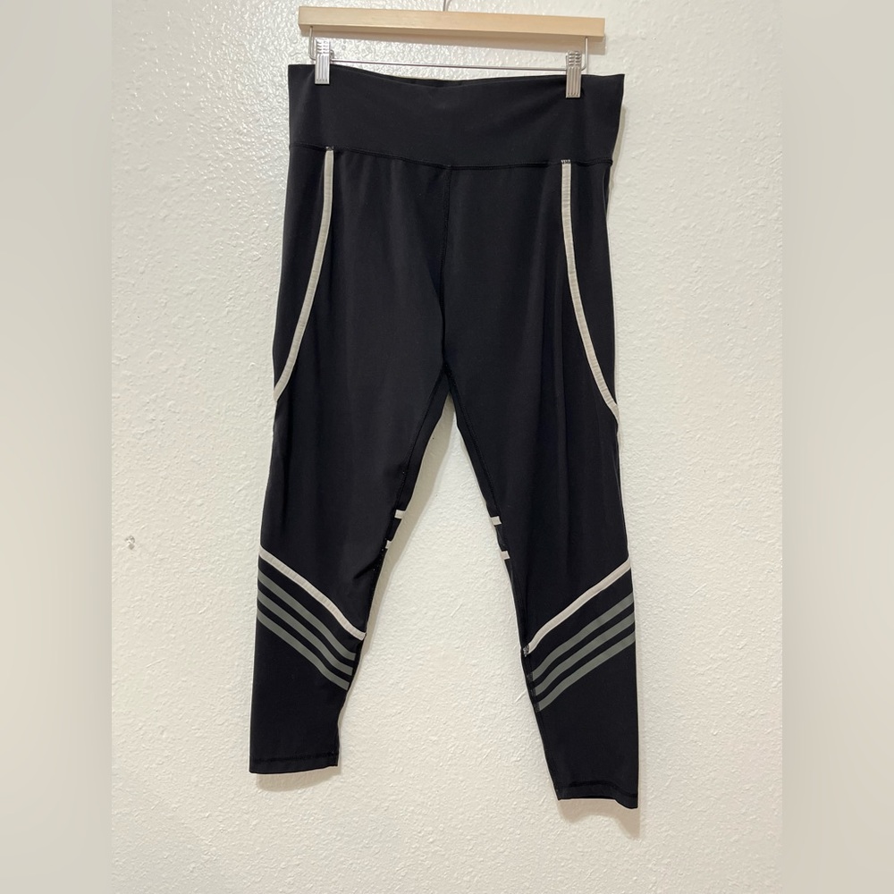 adidas XL Climate Black & Silver Stripped Leggings